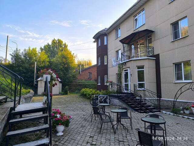 Гостиница Дилижанс Чайковский-53